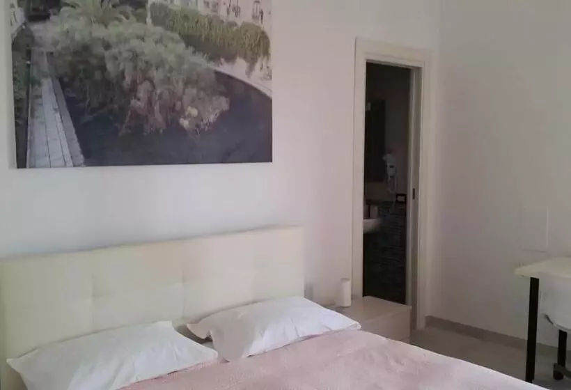 ベッドアンドブレックファースト Gymnasium