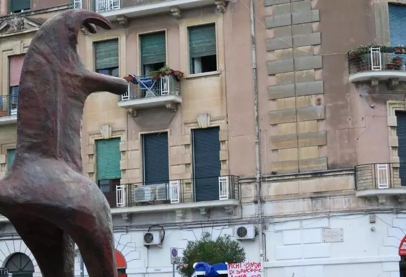 ベッドアンドブレックファースト Gymnasium