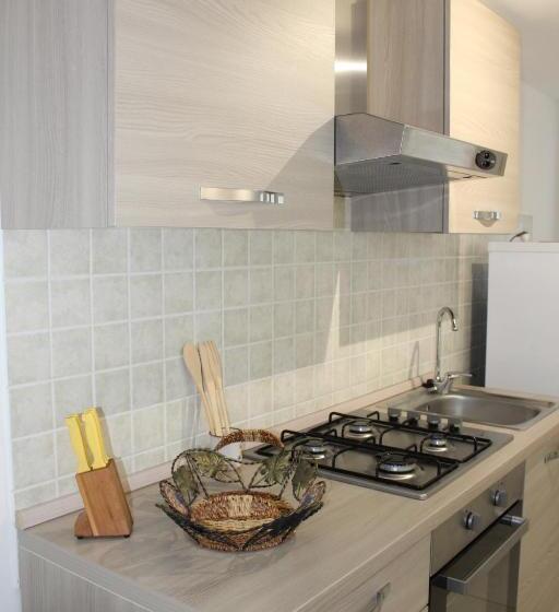 Nocleg ze śniadaniem Gymnasium