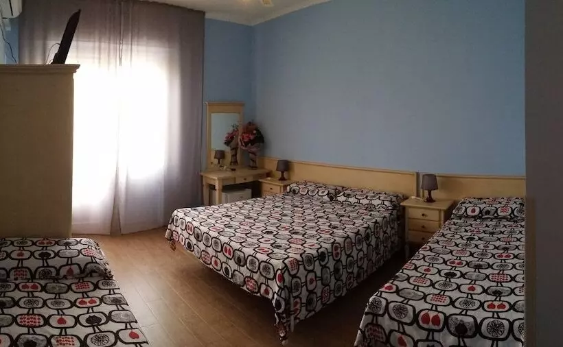 Hostelli Torvaianica