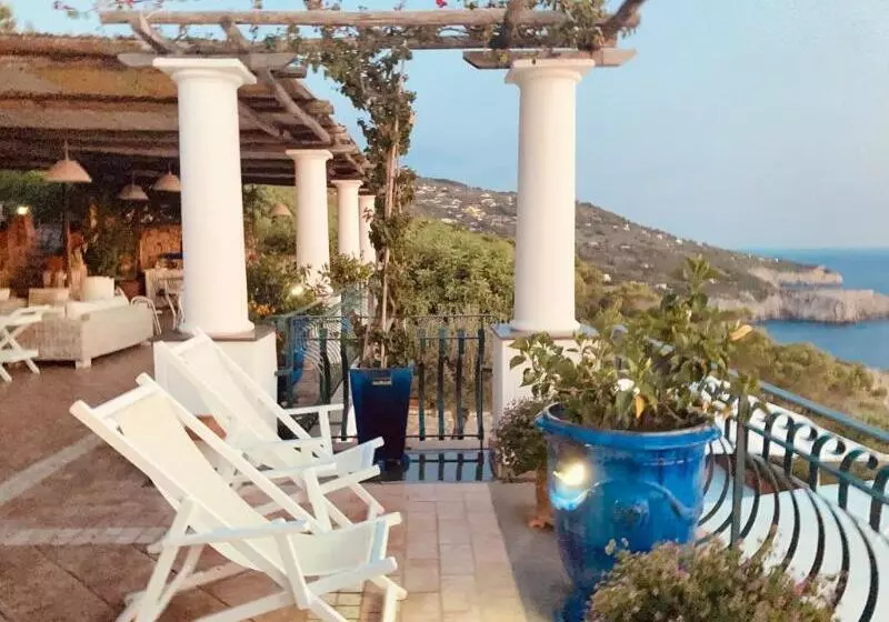 پانسیون Casa Orrico  Blue Grotto