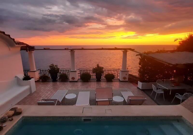 Пансион Casa Orrico  Blue Grotto