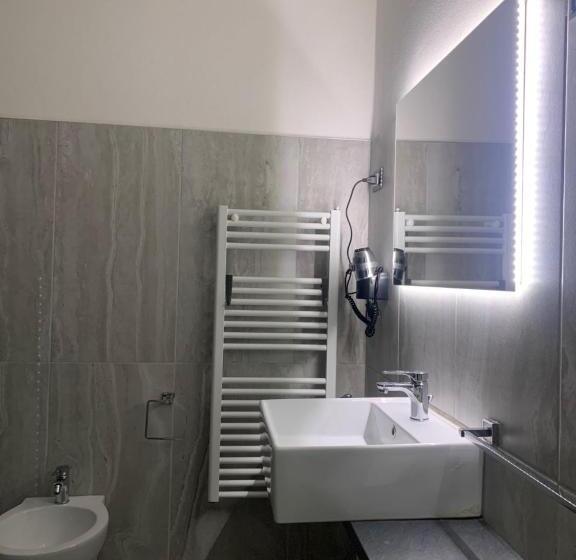 بنسيون Garda Relais Luna Blu