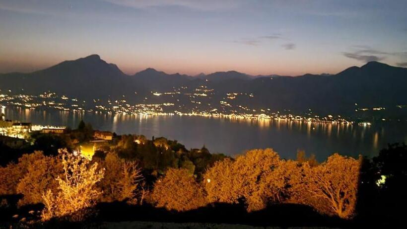 بنسيون Garda Relais Luna Blu