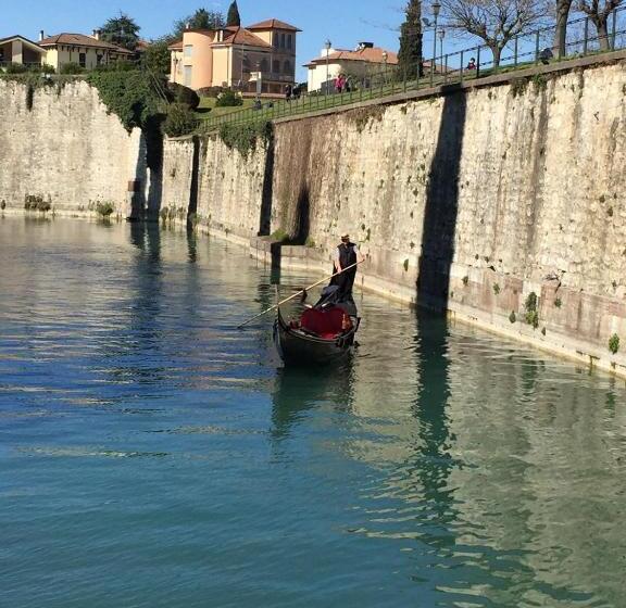 بنسيون Garda Relais Luna Blu