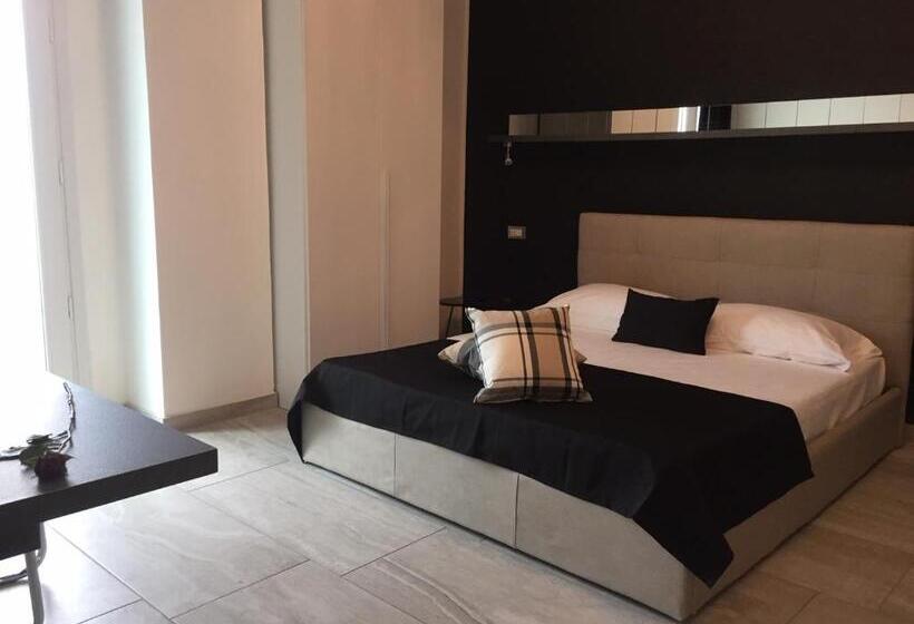 بنسيون Garda Relais Luna Blu