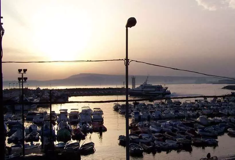 ペンション La Dimora Dei Borboni