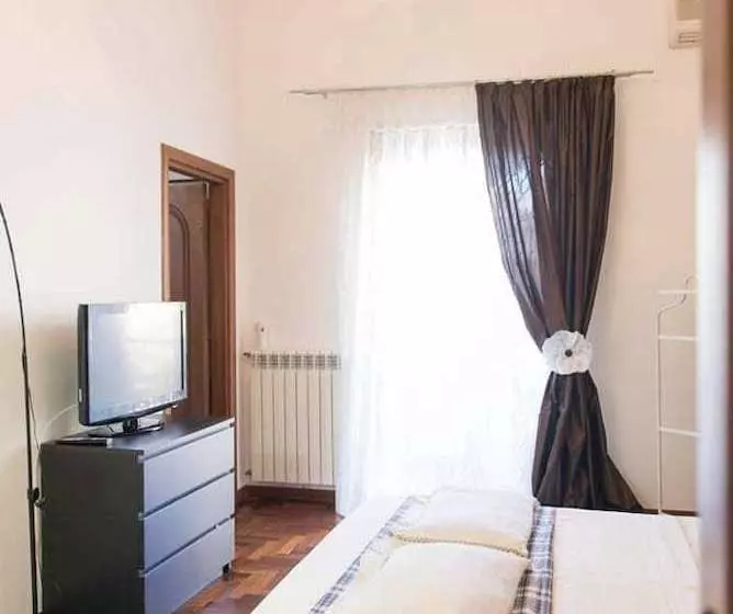 Aamiaismajoitus (B&B) Laetitia Guest House32