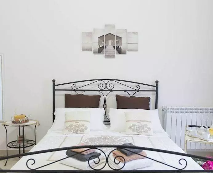 Aamiaismajoitus (B&B) Laetitia Guest House32
