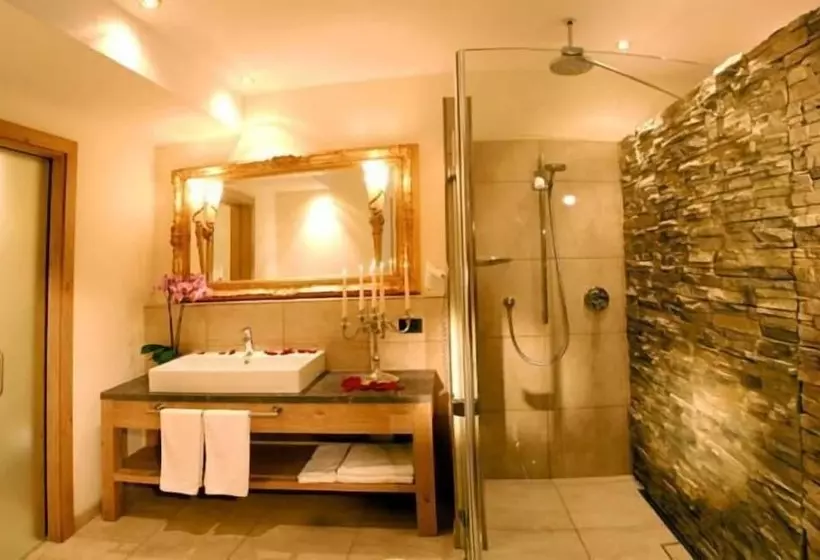 ホテル Panorama Tramin