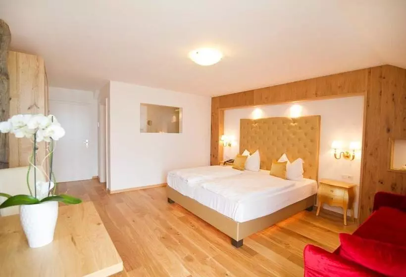 ホテル Panorama Tramin