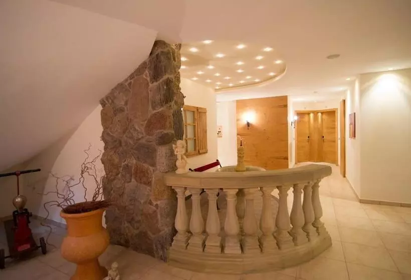 ホテル Panorama Tramin