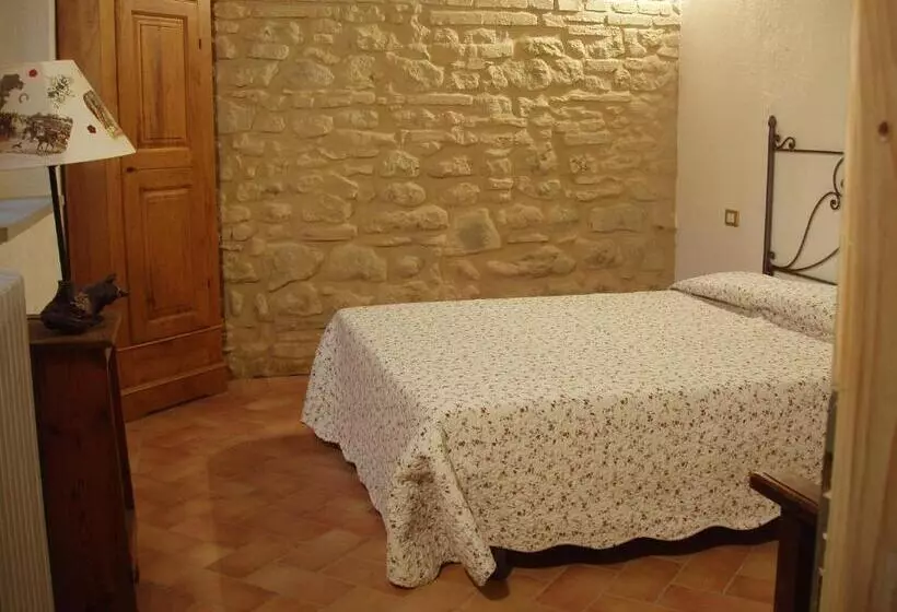 Maaseutuhotelli Agriturismo Piccola Raieda