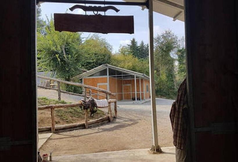 فندق ريفى Agriturismo Piccola Raieda