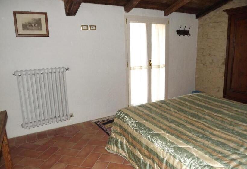 فندق ريفى Agriturismo Piccola Raieda