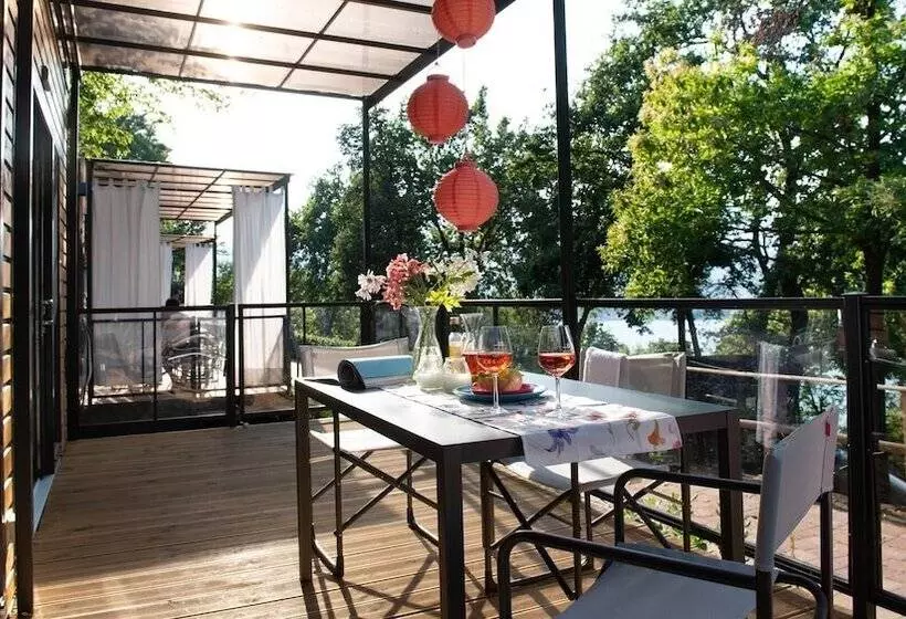 Hotelli Vacanze Camping Boutique