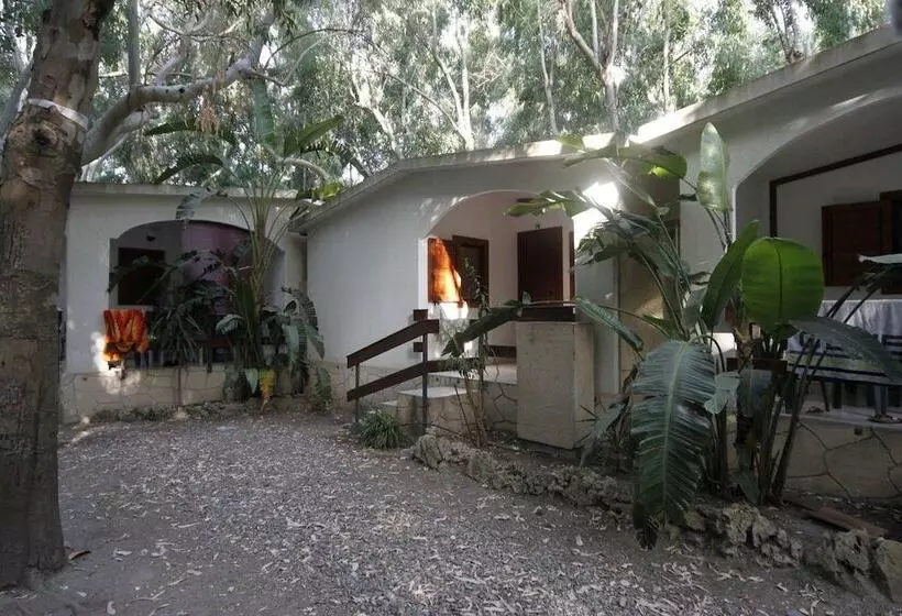 ホテル Villaggio Camping Calypso