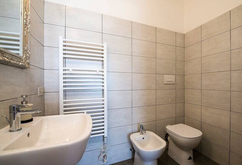 پانسیون Cappuccina