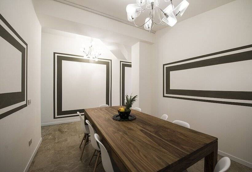 پانسیون Cappuccina