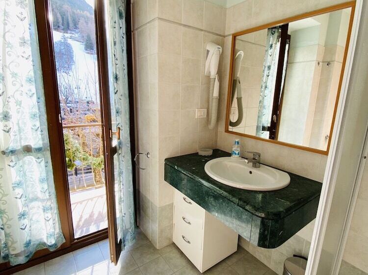 R.t.a. Hotel Monte Rosa