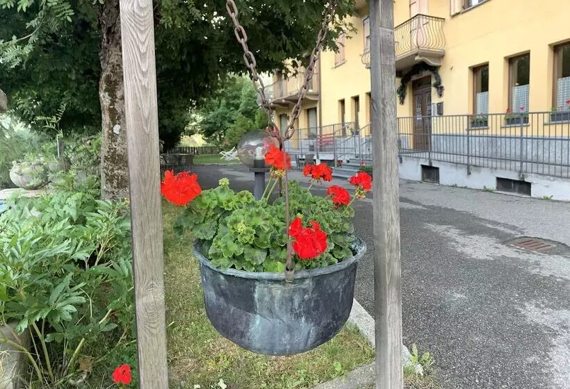 R.t.a. Hotel Monte Rosa