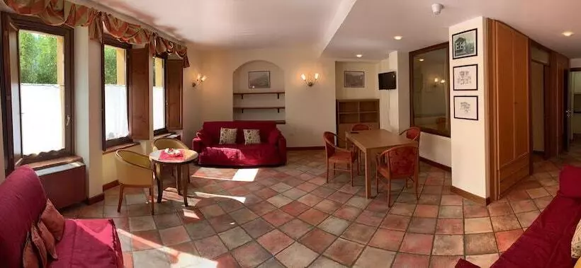 R.t.a. Hotel Monte Rosa
