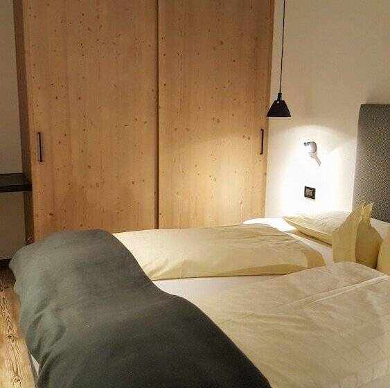 Aparthotel Forcelles