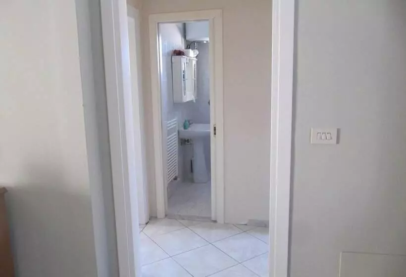 Aamiaismajoitus (B&B) Alloggiando Da Carmela