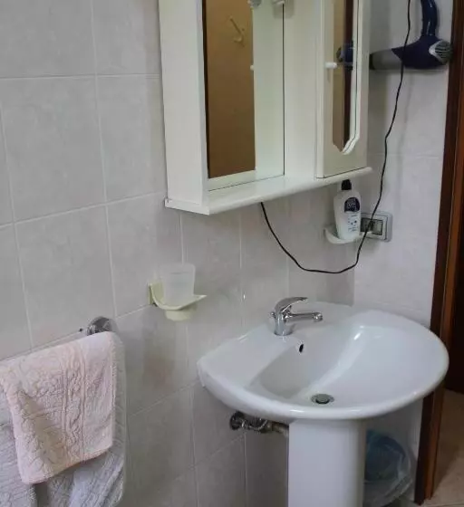 Aamiaismajoitus (B&B) Garden House