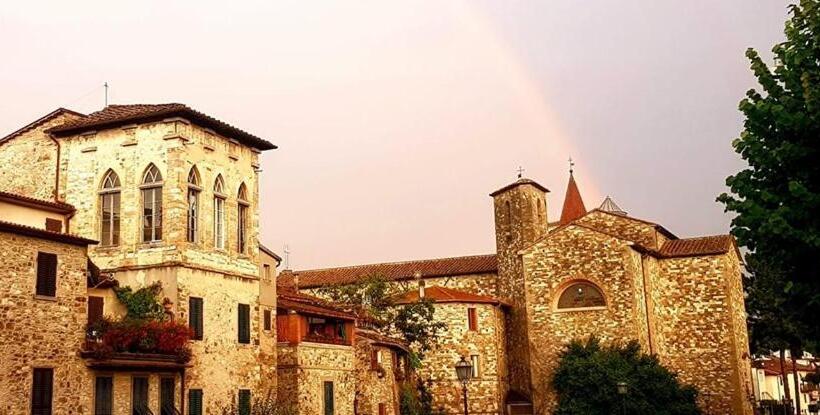 住宿加早餐  La Torre Di Pieve