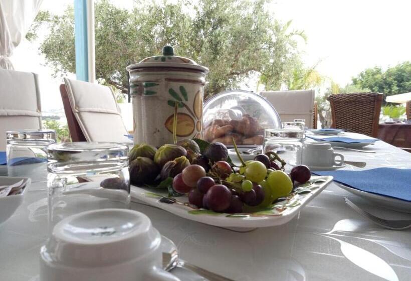 تختخواب و صبحانه Punta Bianca Suite & Home Experience