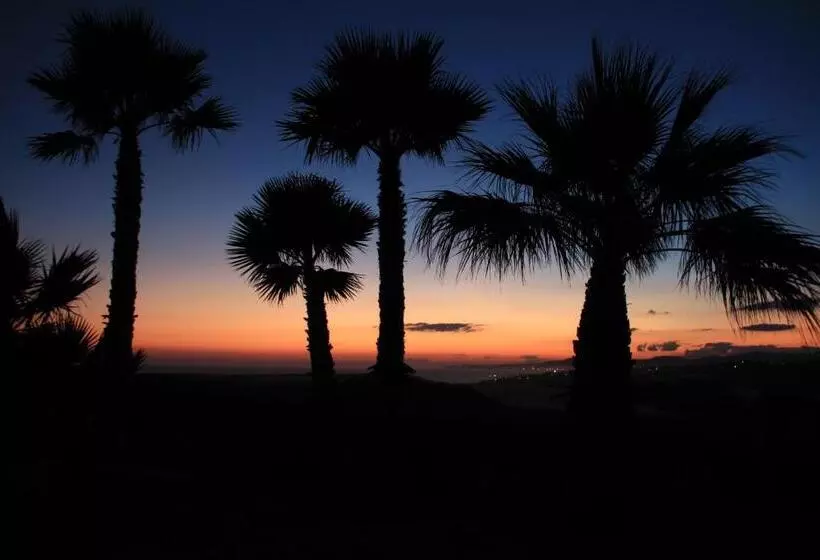 تختخواب و صبحانه Punta Bianca Suite & Home Experience