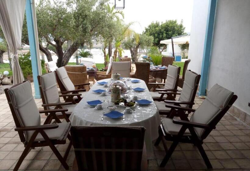 تختخواب و صبحانه Punta Bianca Suite & Home Experience