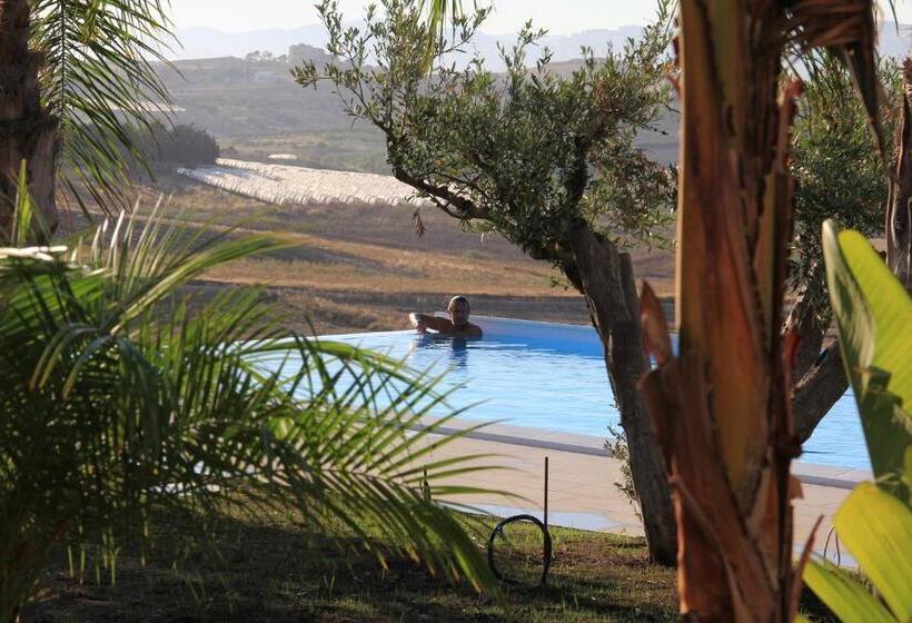 تختخواب و صبحانه Punta Bianca Suite & Home Experience