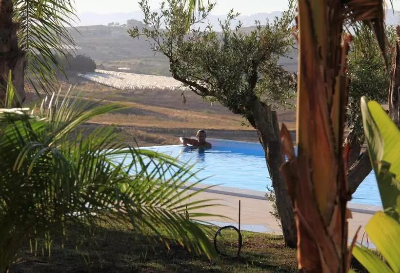 تختخواب و صبحانه Punta Bianca Suite & Home Experience