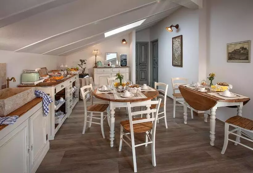 Aamiaismajoitus (B&B) Roncaglia Suite