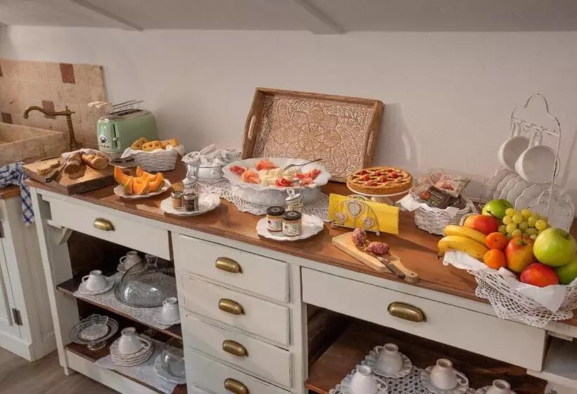 Aamiaismajoitus (B&B) Roncaglia Suite