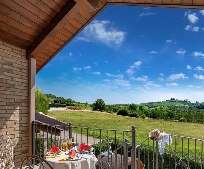 Aamiaismajoitus (B&B) Roncaglia Suite