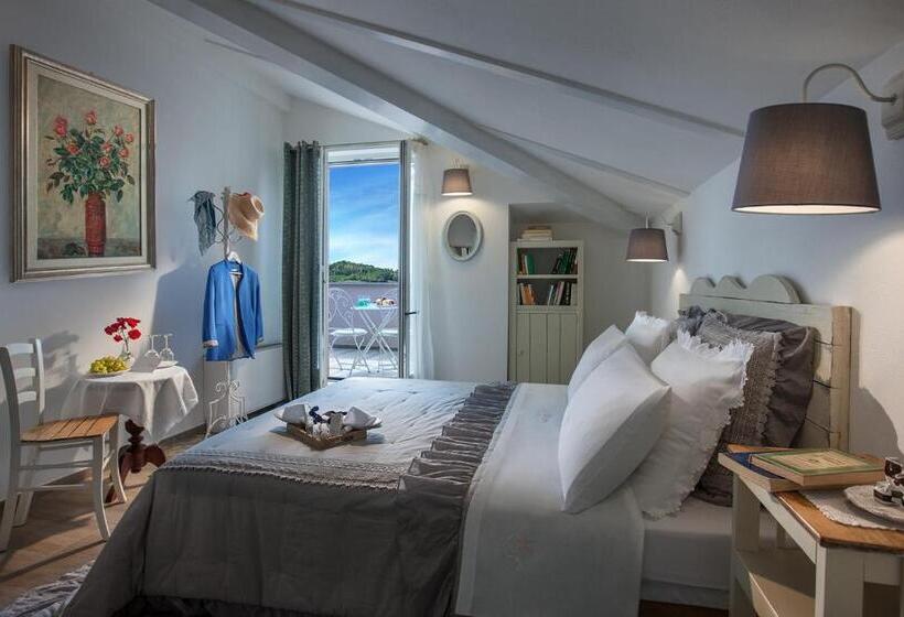 민박 Roncaglia Suite