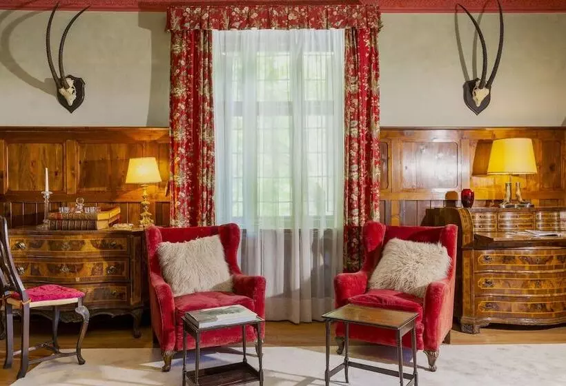 Aamiaismajoitus (B&B) Valcastello Dolomites Chalet & Polo Club