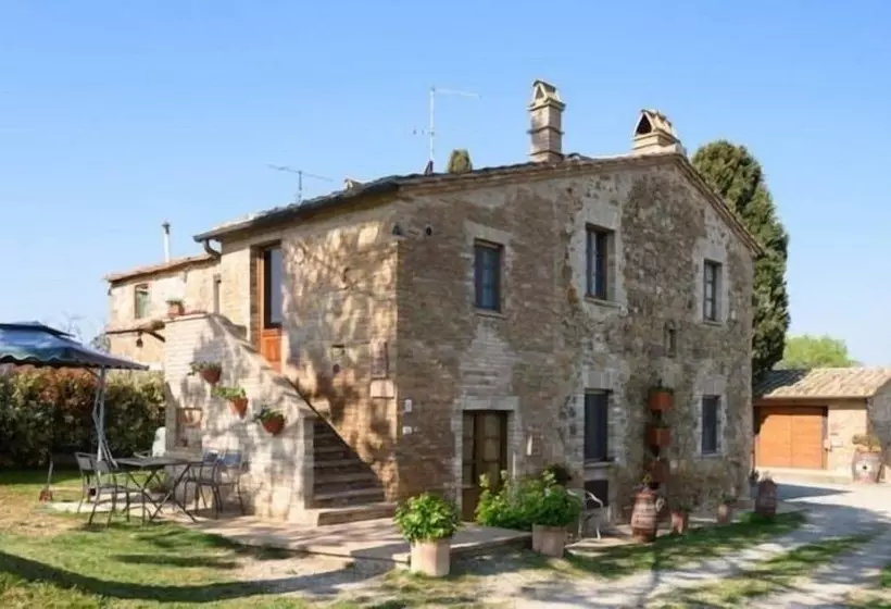 田舎風ホテル Agriturismo Antico Podere La Martinella