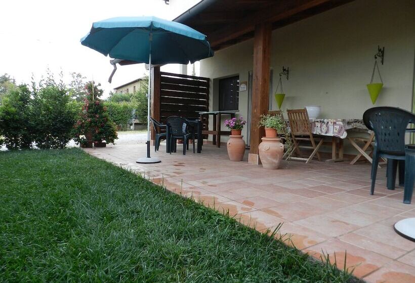 فندق ريفى Agriturismo Casa Guidoni