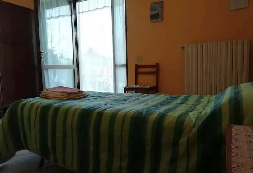 田舎風ホテル Agriturismo La Casetta