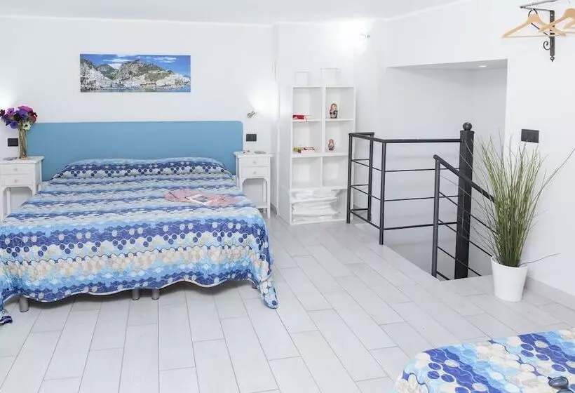 Palazzo Carafa Della Spina