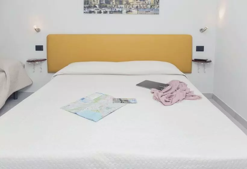 Palazzo Carafa Della Spina