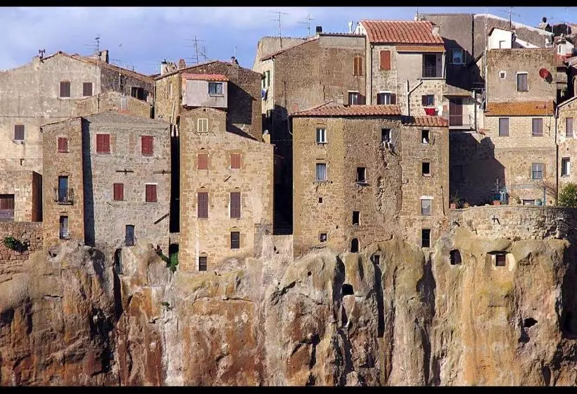 پانسیون Villa Lory Albinia