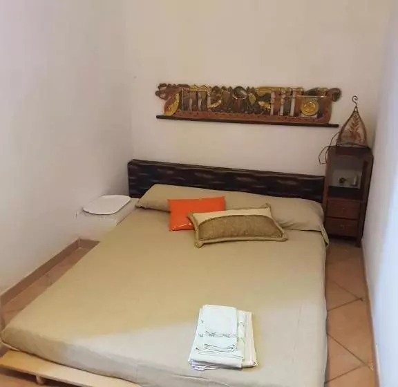 پانسیون Villa Lory Albinia