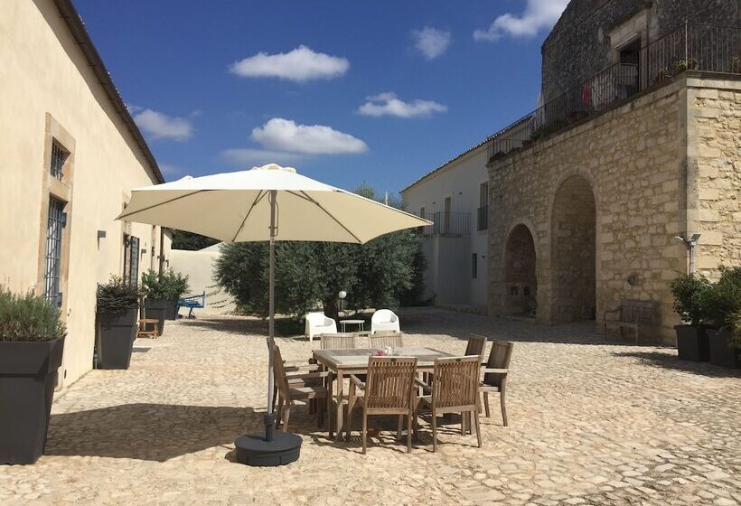 פנסיון Dimora Di Dante