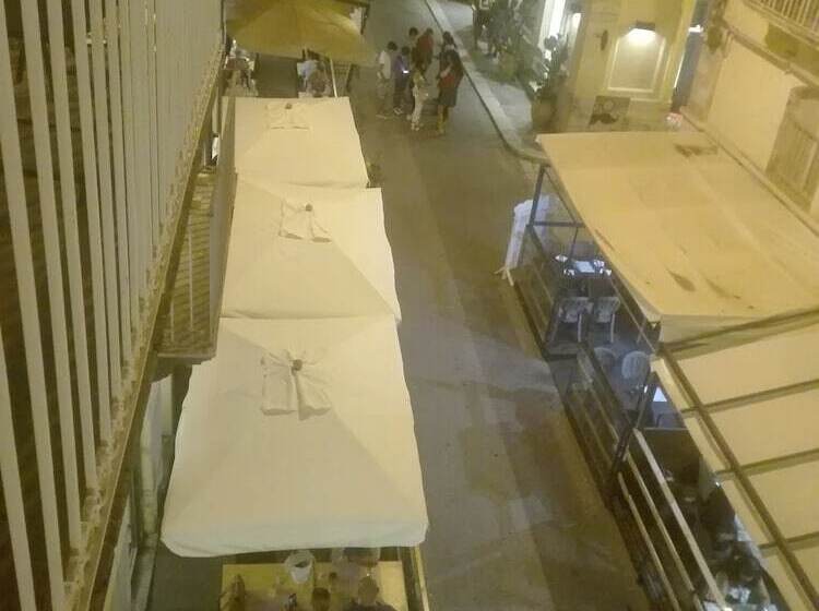 بنسيون La Cattedrale