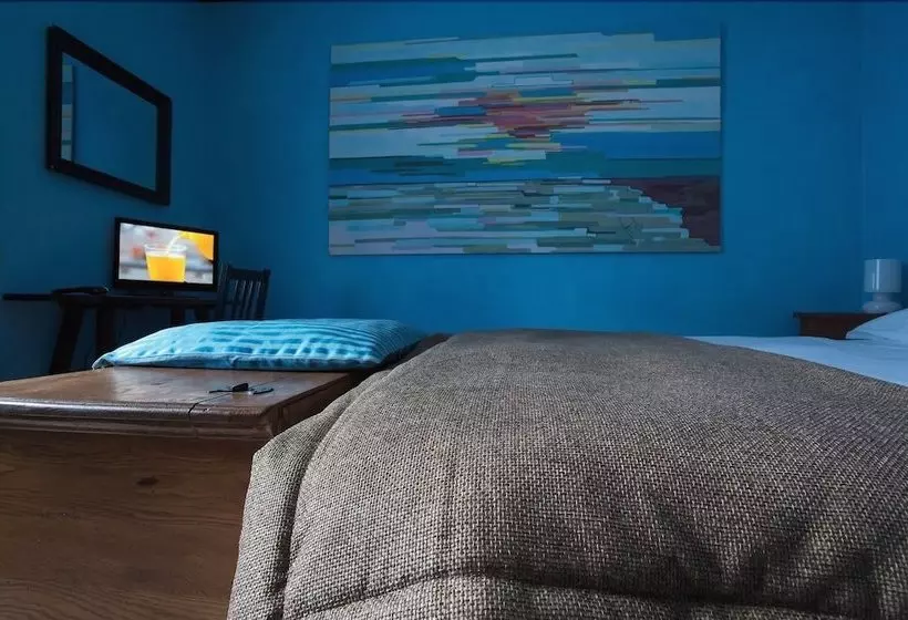 ベッドアンドブレックファースト Vibo In Centro